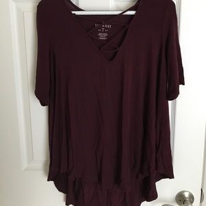 Soft&Sexy maroon AEO shirt