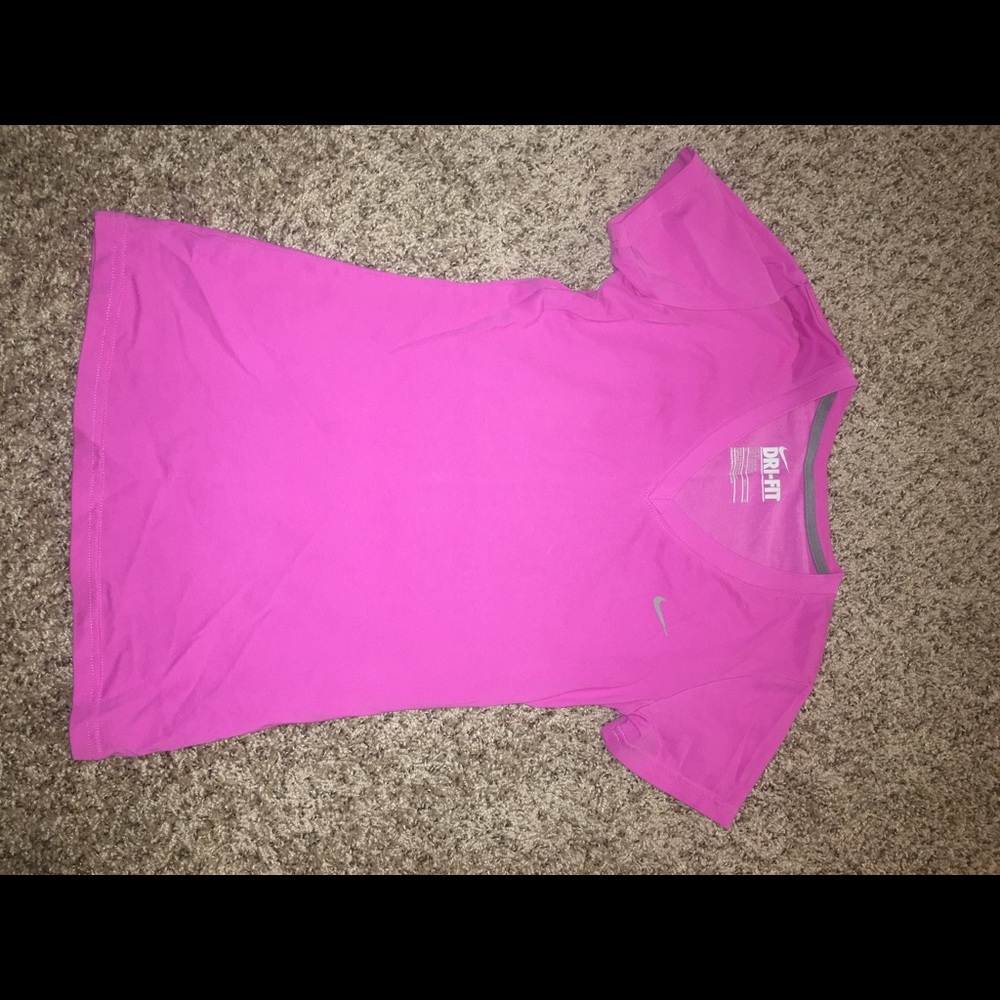 Nike dri fit tshirt
