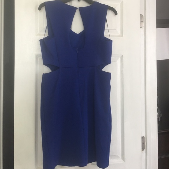 Blue dress😘👌🏾 - Picture 2 of 5