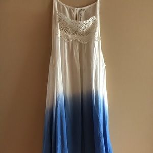 Andree blue & white flowy dress