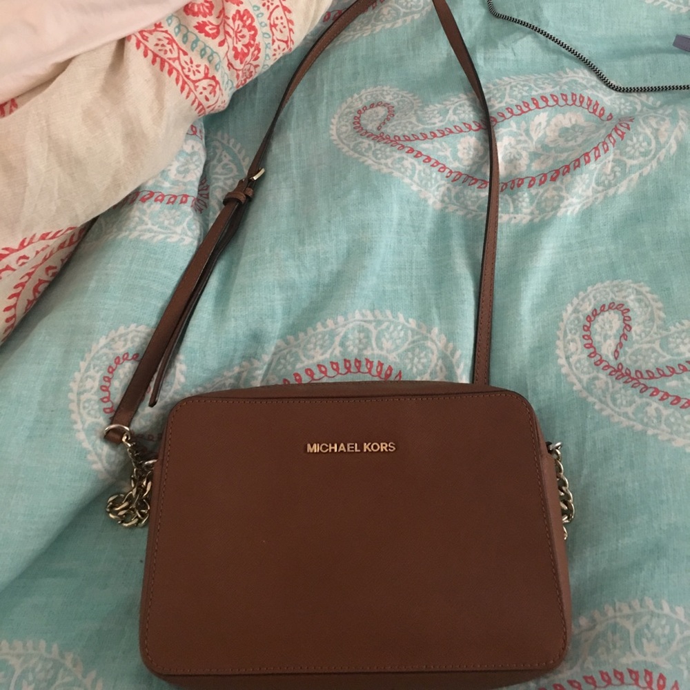 michael kors crossbody