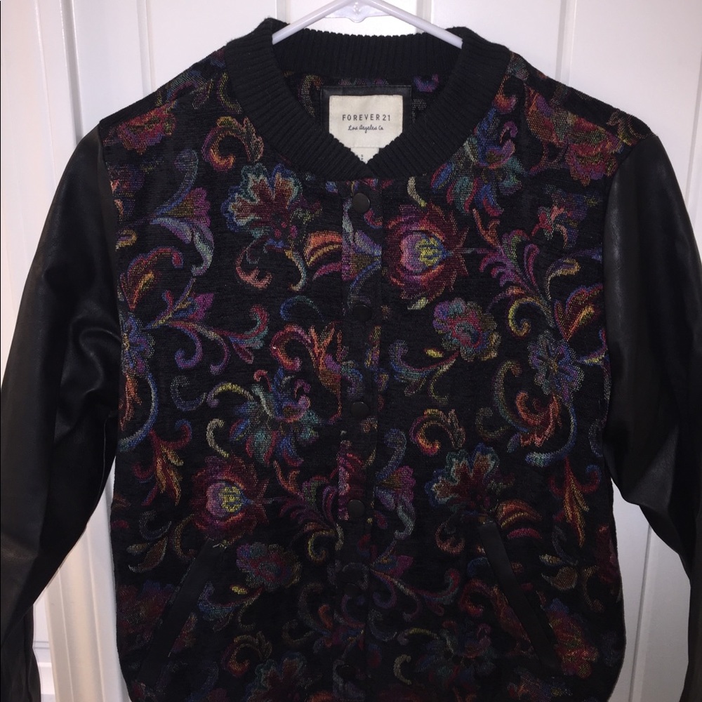 Bomber jacket - Picture 2 of 4