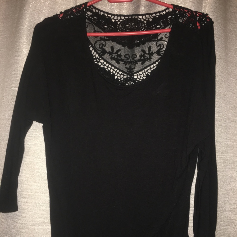 American eagle black lace top
