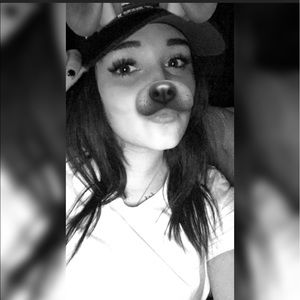 Meet your Posher, Kendall