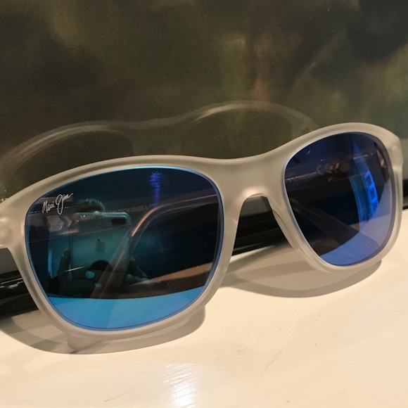 π Maui Jim Wakea πΆ Plano Blue Hawaii π - Picture 3 of 5