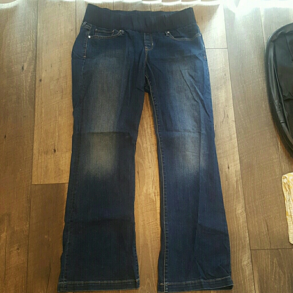 Maternity jeans