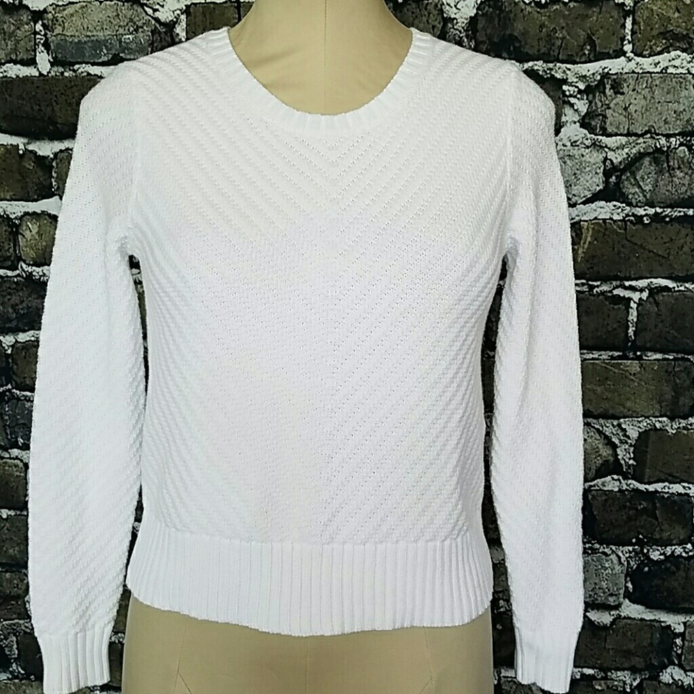 Banana Republic long sleeve white sweater