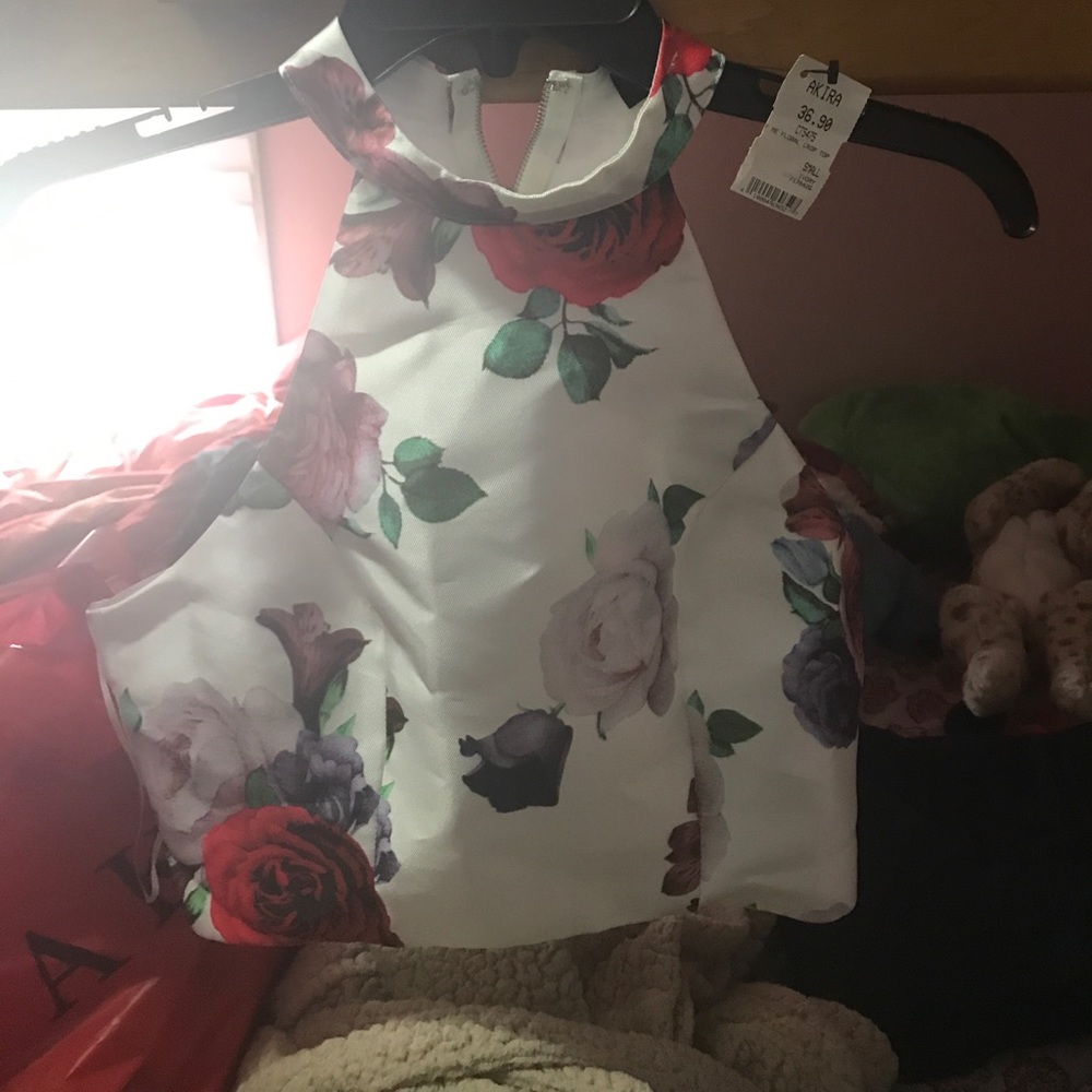 Akira crop top shirt
