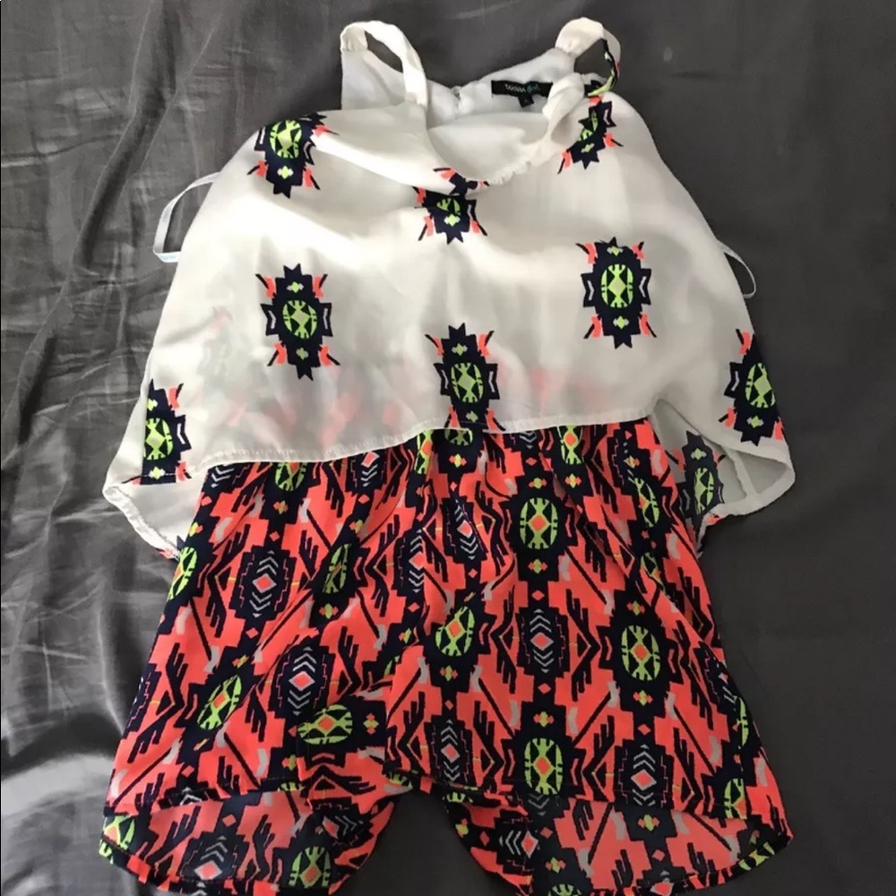 Patterned romper