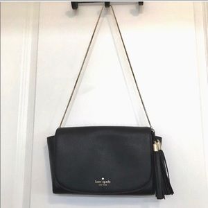 ✨HP✨Kate Spade Tassel Shoulder Bag