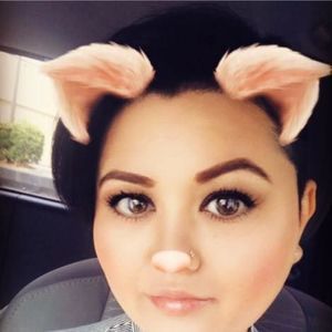 Meet your Posher, Naomi