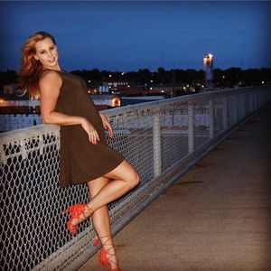 Meet your Posher, Naomi