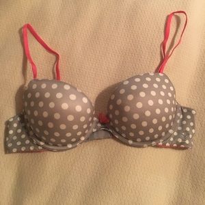 Aerie 36B polka dot bra. Perfect condition