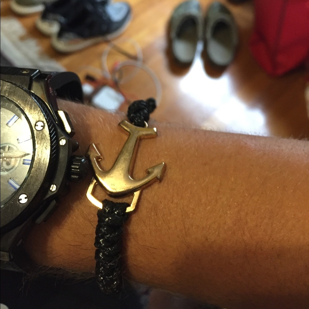 Anchor Bracelet