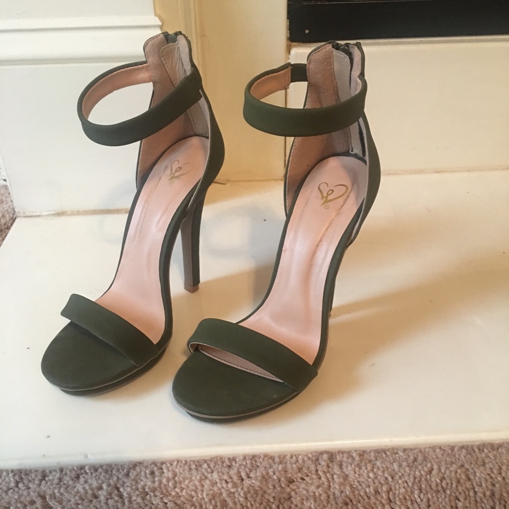 Windsor Amy Heels