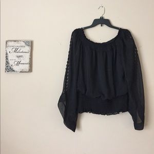 ⬇️Price Drop Xoxo Black Blouse