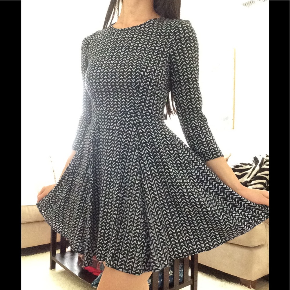 H&M Patterned Skater Dress