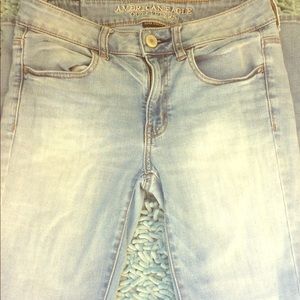 American Eagle Light Wash Super Stretch Jeans
