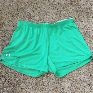 Green Under Armour cotton shorts