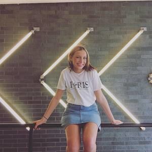 Meet your Posher, Alexis