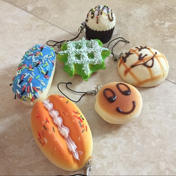 6 small squishies :) - Picture 3 of 4