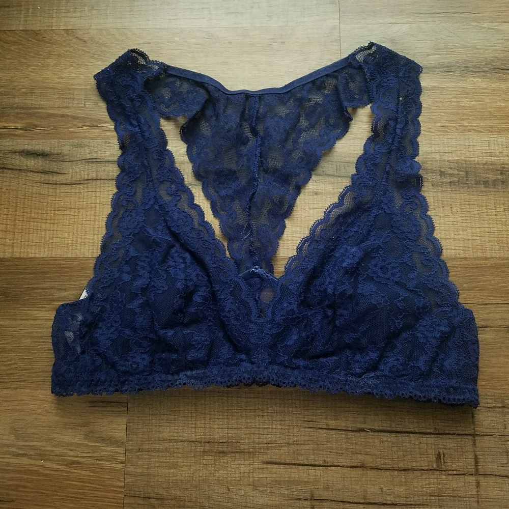 Victoria's Secret navy blue lace bralette