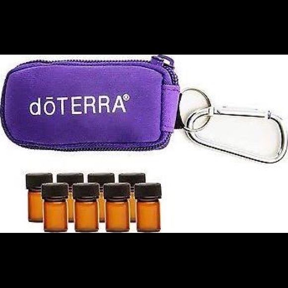 dōTERRA black or purple keychain w/samples - Picture 2 of 3