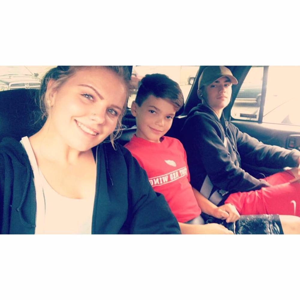 Meet your Posher, Alexis