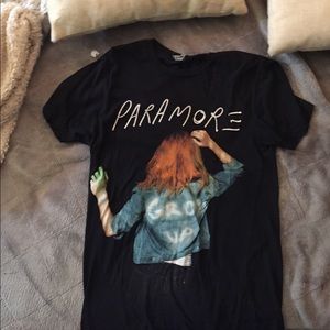 Paramore Band Tshirt