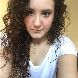 Meet your Posher, Sabrina