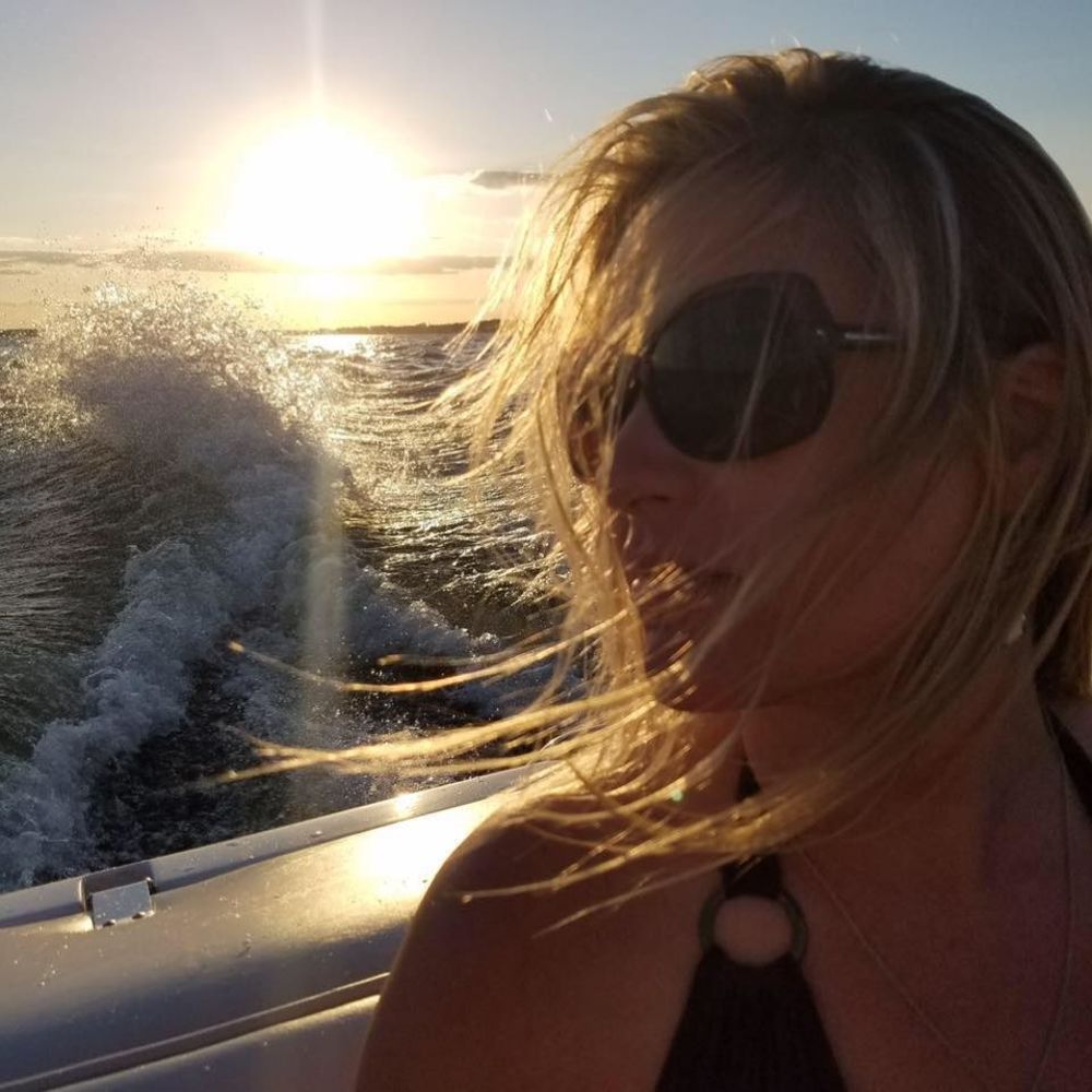 Meet your Posher, Amanda