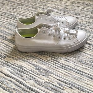 Converse 2 All White