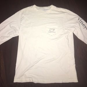 White vineyard vines long sleeve shirt