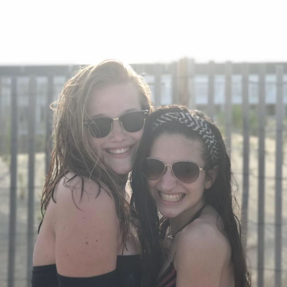 Meet your Posher, Eleni