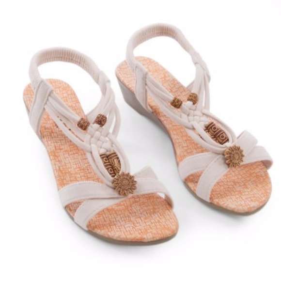 Tribal Design Summer Sandals Brand New FINAL PRICE - Picture 2 of 8