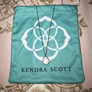Kendra Scott Necklace