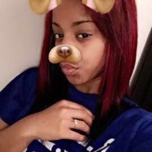 Meet your Posher, Destinee