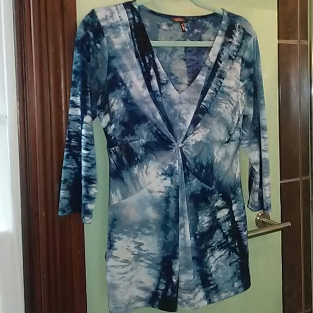 Teal Multi V-Neck 3/4 length Top
