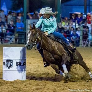 Meet your Posher, Alesha