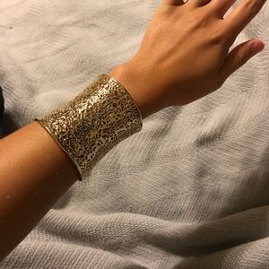 Kendra Scott Ainsley cuff bracelet