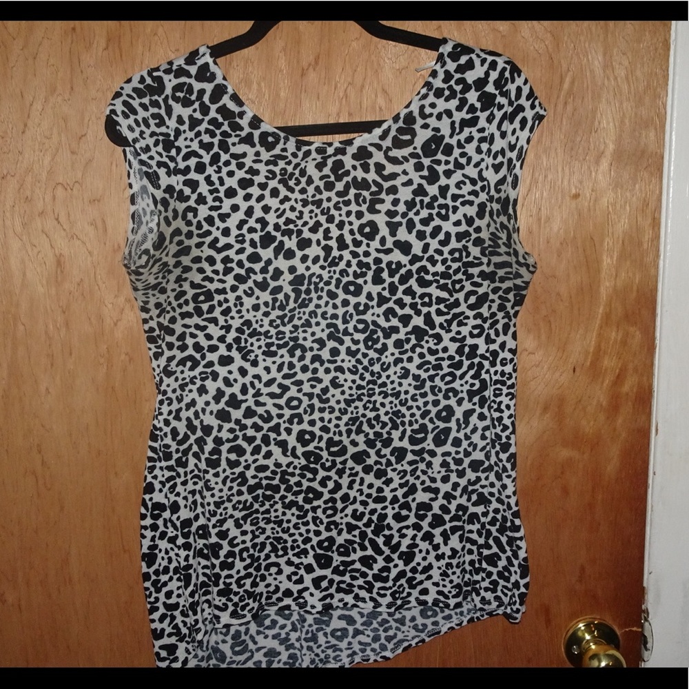 Zara cheetah print top low-cut back