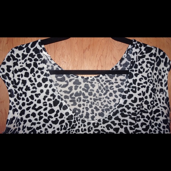 Zara cheetah print top low-cut back - Picture 3 of 6