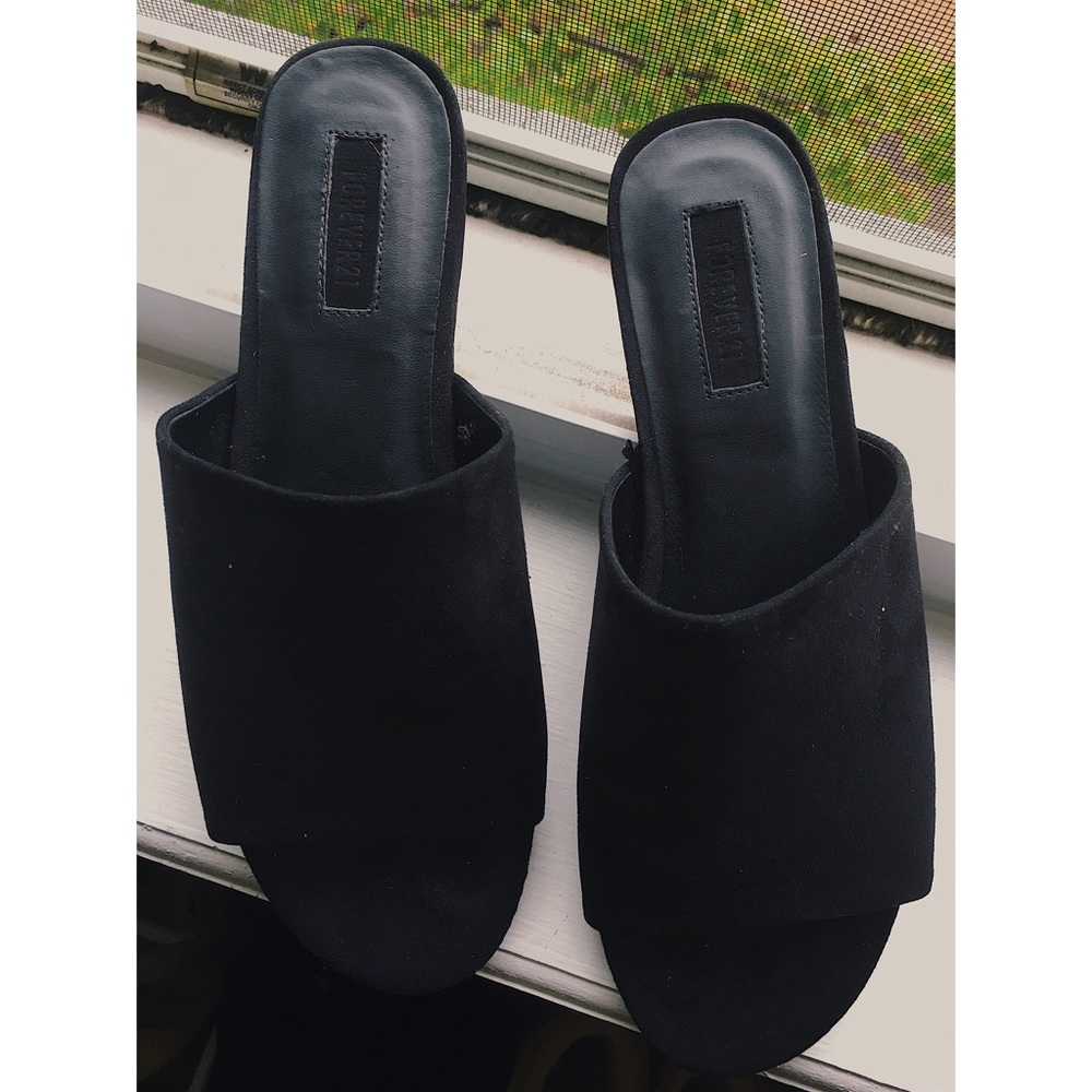 Black Forever 21 Sandals