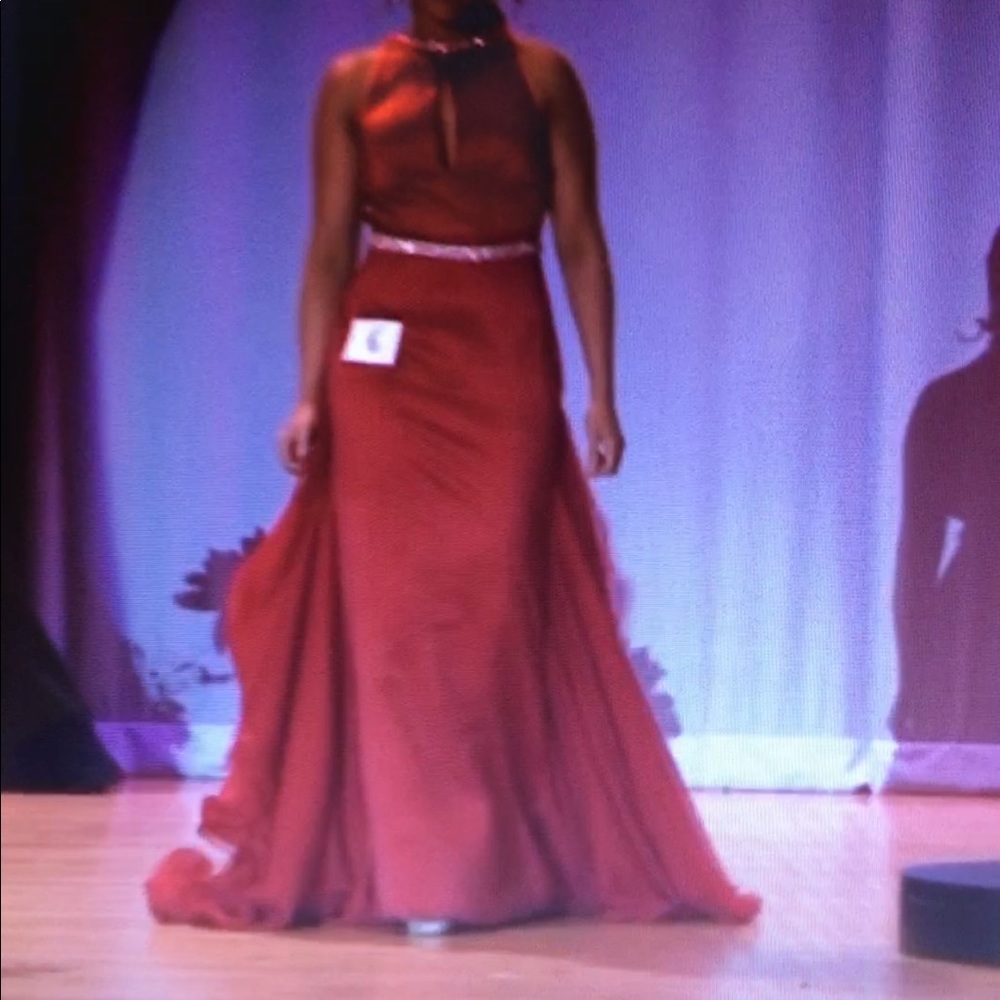 Pageant dress - Picture 5 of 6