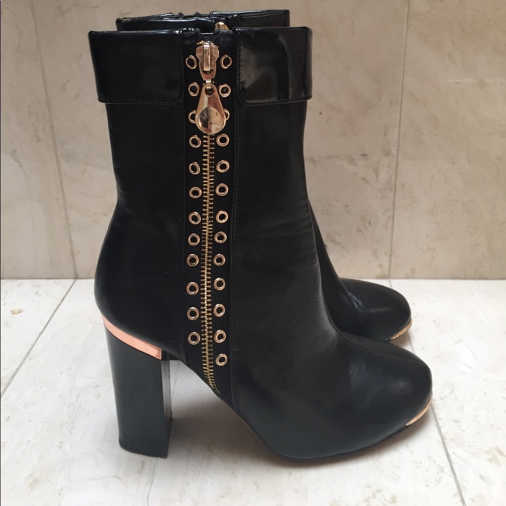 Ankle boots