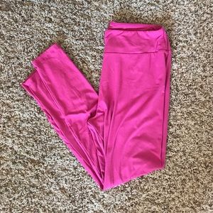 NWOT Tall and Curvy LuLaRoe Leggings