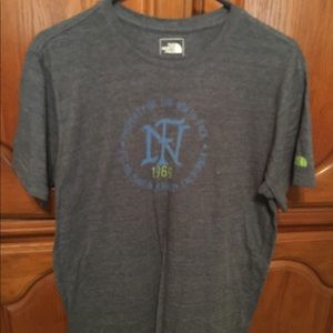 North Face Tee shirt