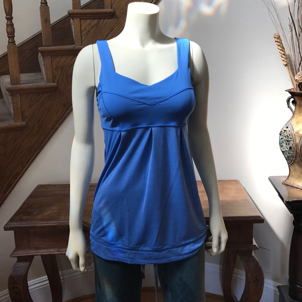 Lululemon tank