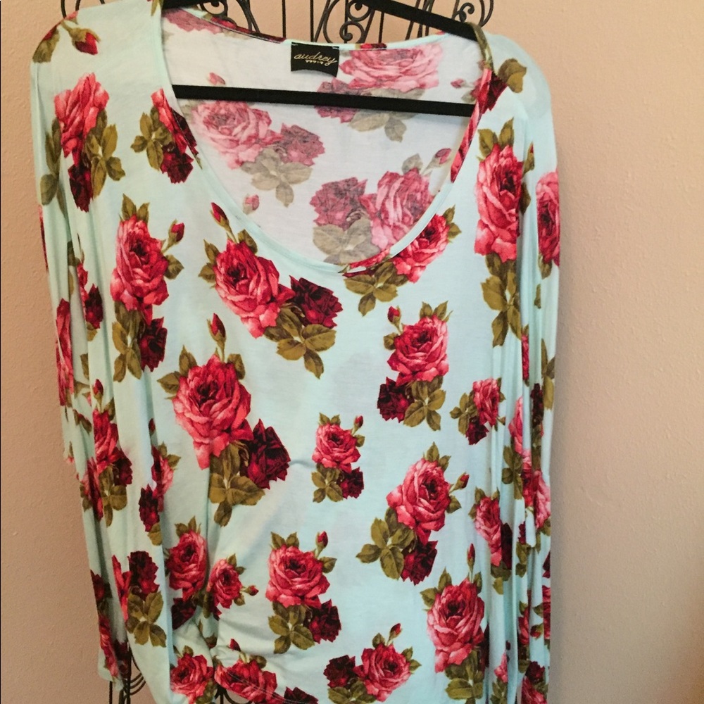 Long sleeve floral blouse