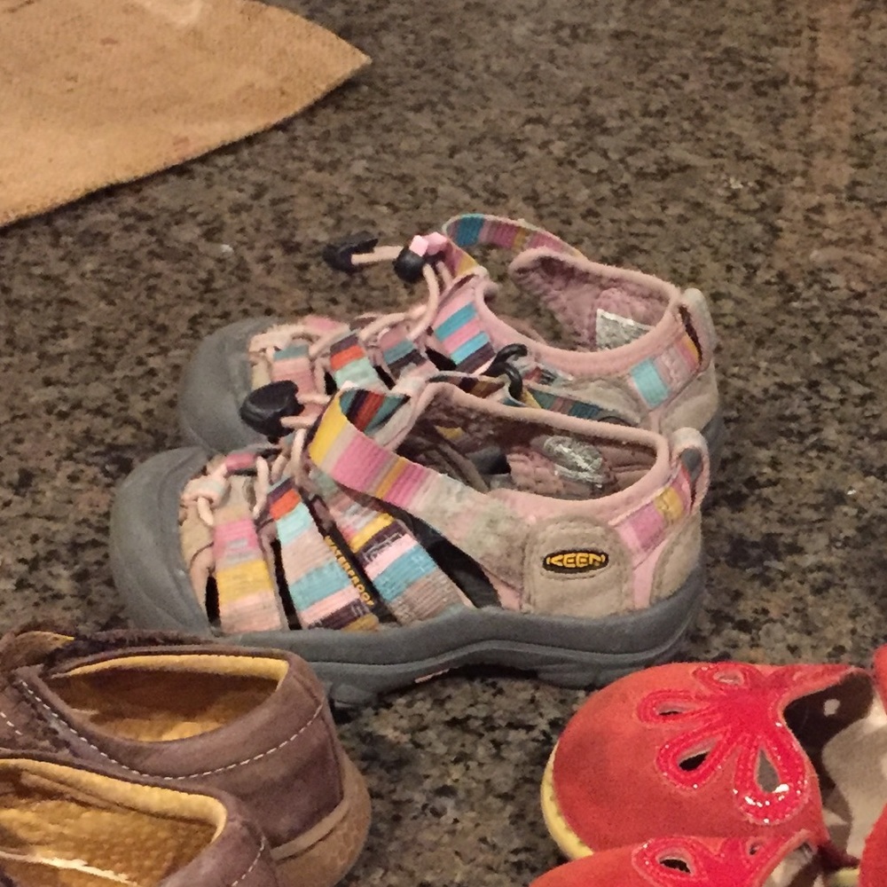 Keen rainbow shoes size 8
